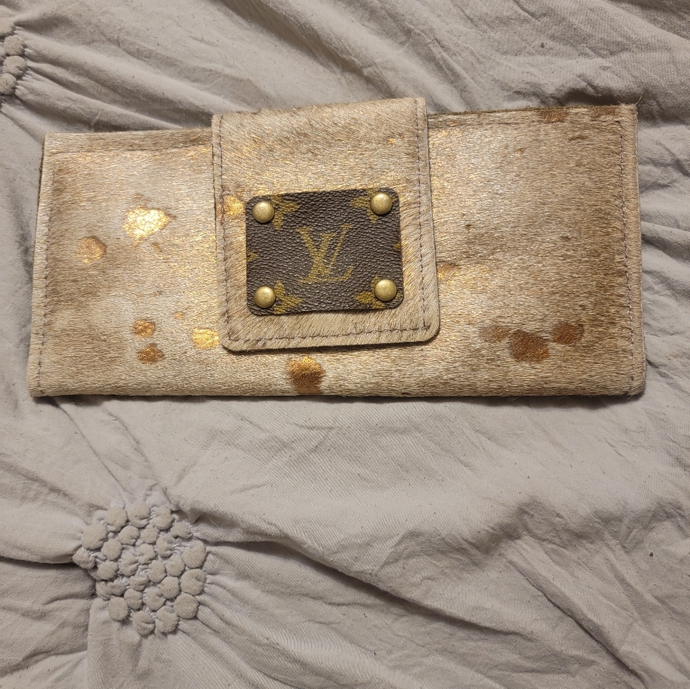 Upcycled cow Hyde long wallet. New w/tag